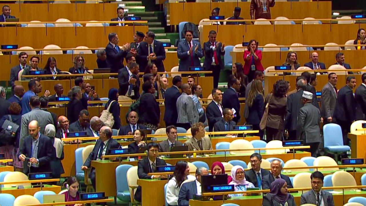 Delegates walk out on president of israel Netanyahu speech at UN General Assembly