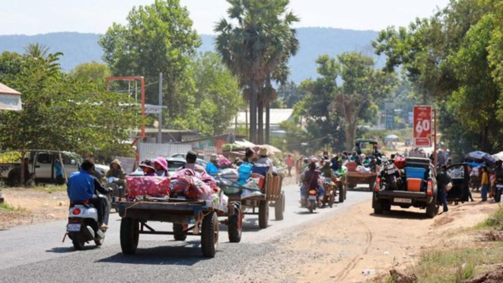 Thailand-Cambodia War Leaves 10 Dead and Forces 140,000 to Flee