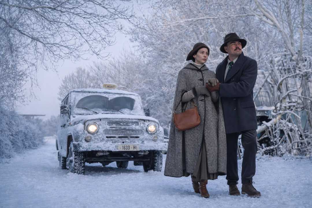 Leonardo DiCaprio's New Film Goes Viral with Jennifer Lawrence in Comeback