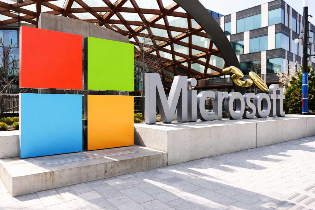 Iran Threatens to Attack US Tech Firms Starting April 1, 2026