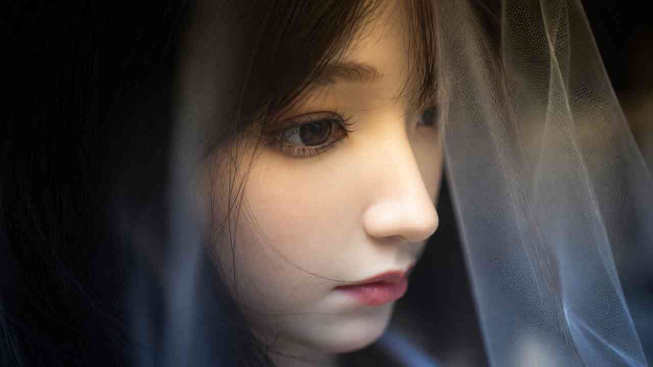 Australian Police Investigate Mysterious Suitcase, Only to Find a Realistic Sex Doll
