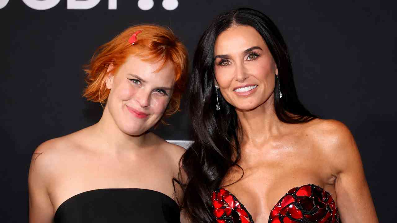 Demi Moore Shares Sweet Moments From Tallulah Willis’ Wedding Dress Fittin