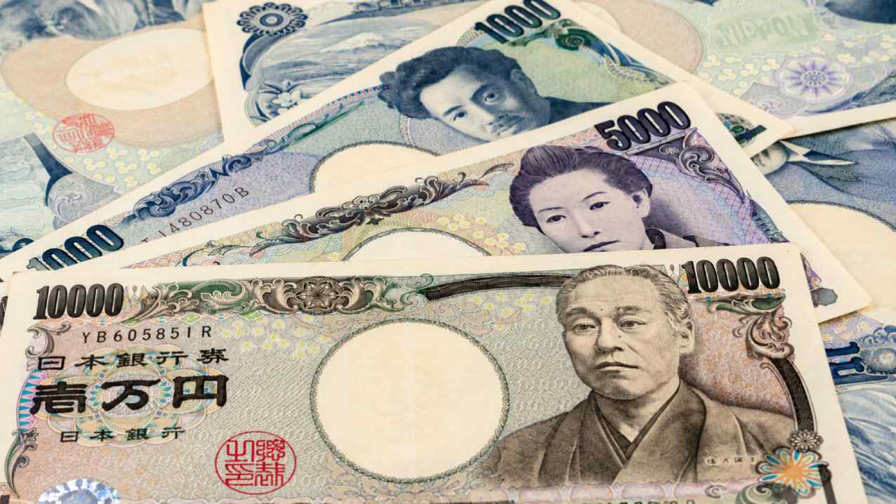 Leaked Treasury Notes Reveal Possible $10 Billion Yen Buying Plan