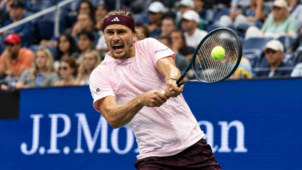 Alexander Zverev Reaches US Open Round of 16 After Beating Alejandro Tabilo