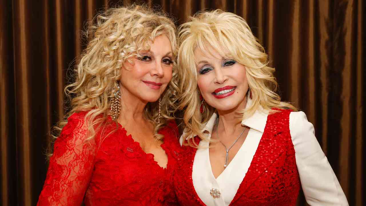 Stella Parton Shares Emotional Message After Losing Sister Dolly Parton